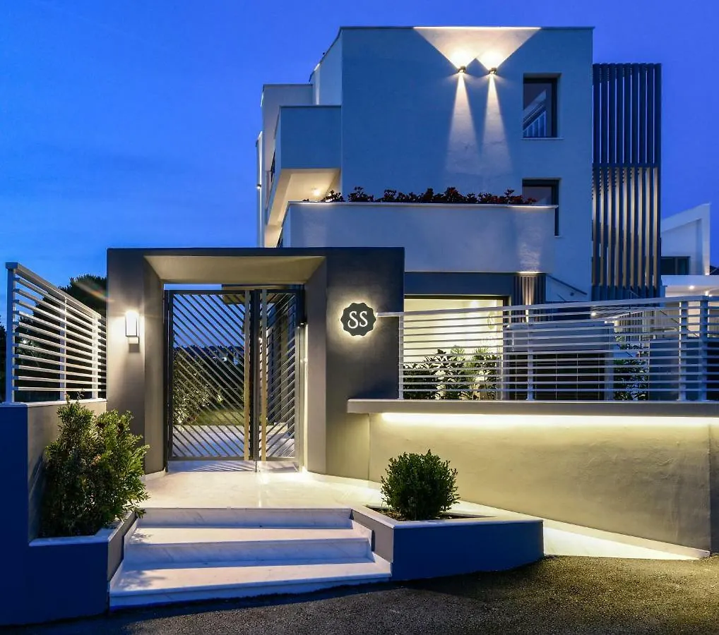 نيكيتي Serenity Suites