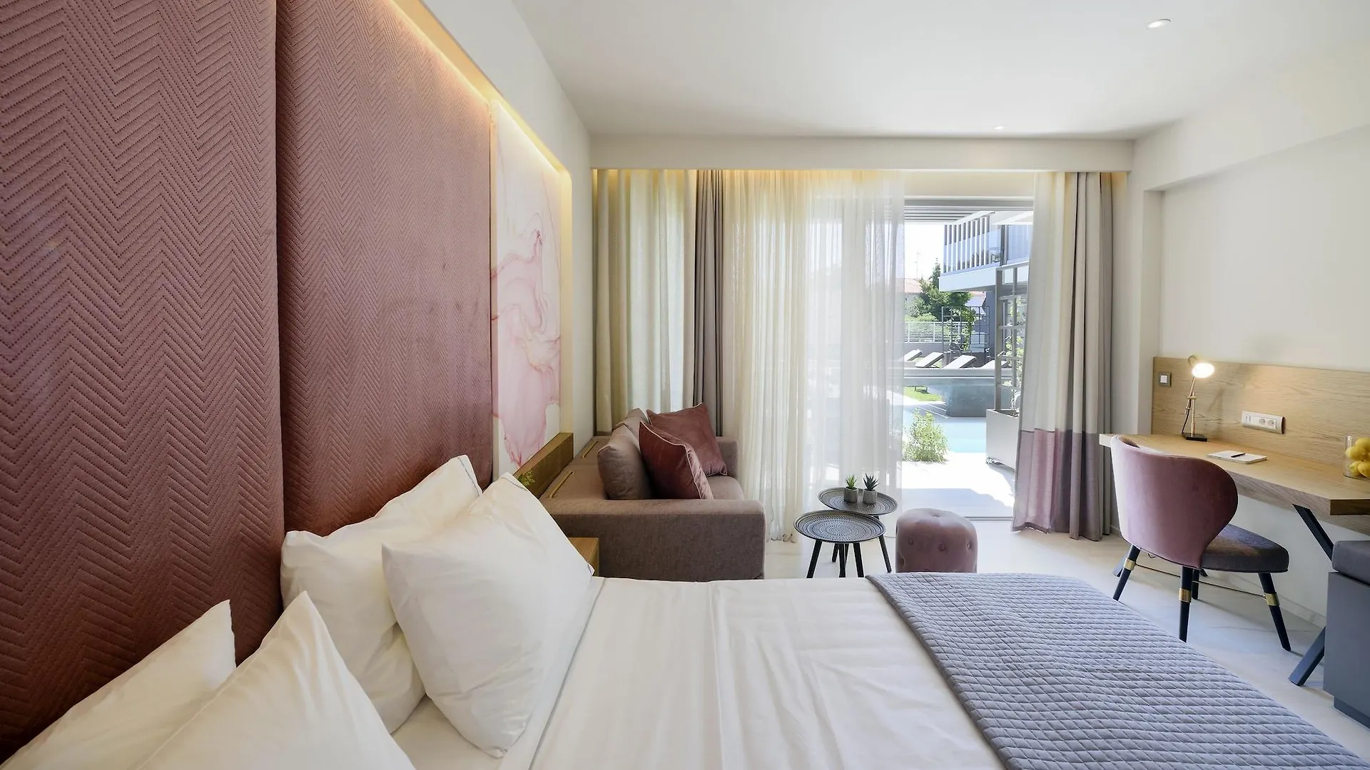 Aparthotel Serenity Suites Nikiti