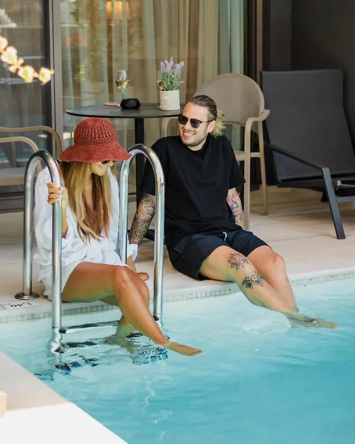Aparthotel Serenity Suites Nikiti